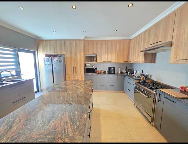 4 BEDROOM HOUSE FOR SALE IN MEYERTON CENTRAL